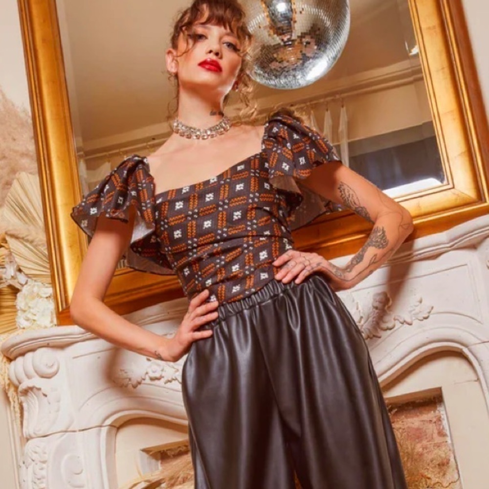 Autumn Adeigbo Jules Flutter Sleeve Top in Diamond Print NWT 10
